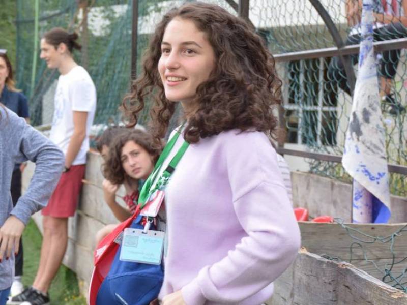 ჩვენც გვყავს ოქროს მედალოსანი გოგონა--100%-იანი გრანტით!